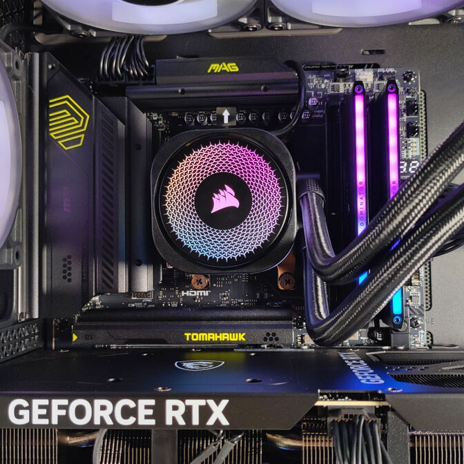 Ordenador King Mod Gamer-PC x iCUE Impakt Edition Ryzen 7 9800X3D 64GB DDR5 2TB RTX 5090 WiFi W11 image number 8