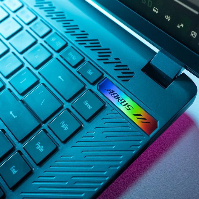 GIGABYTE AORUS 16X ASG-53PTC64SH Intel&reg; Core&trade; i7 i7-14650HX Port&aacute;til 40,6 cm (16") WQXGA 32 GB DDR5-SDRAM 1 TB SSD NVIDIA GeForce RTX 4070 Wi-Fi 7 (802.11be) Windows 11 Home Gris image number 11