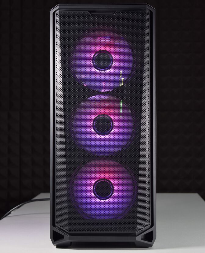 Ordenador King Mod Gamer-PC Ryzen 7 7800X3D 32GB DDR5 2TB RTX 5080 WiFi W11 image number 3