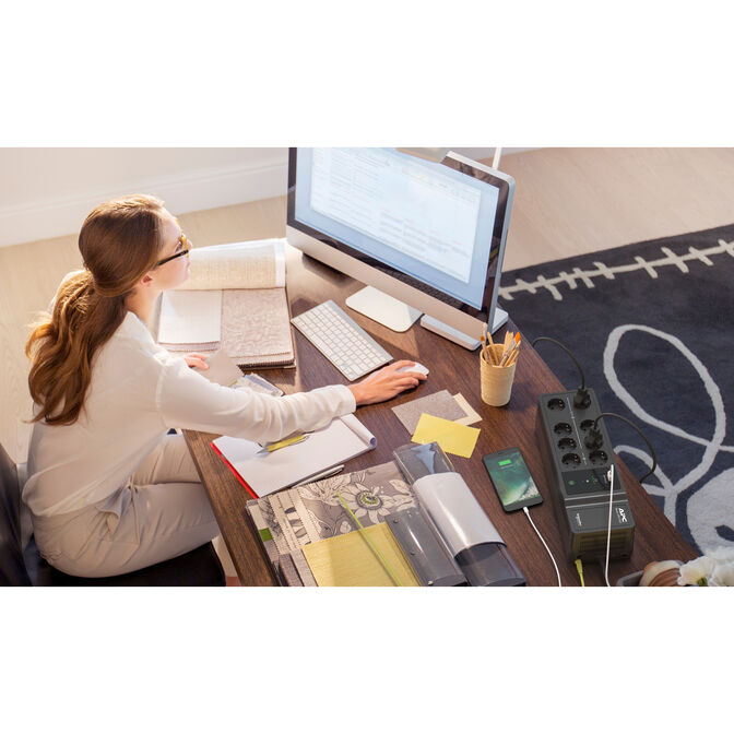 UPS APC Back-UPS 500VA 8 Tomas Schuko image number 10