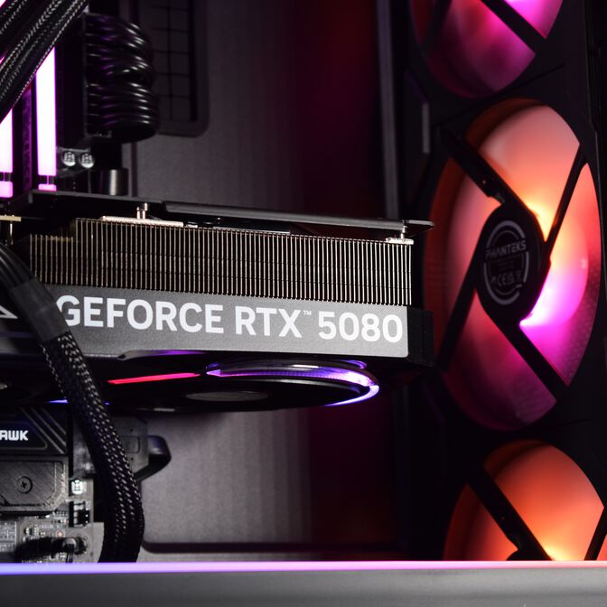 Ordenador King Mod Gamer-PC Ryzen 7 7800X3D 32GB DDR5 2TB RTX 5080 WiFi W11 image number 8