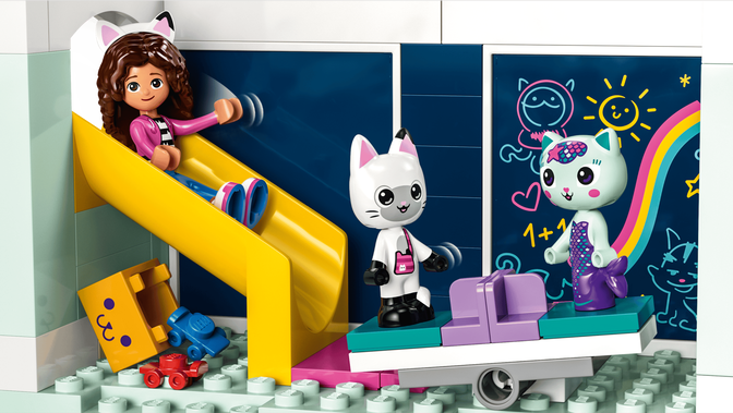 LEGO Gabby's Dollhouse: Casa de Mu&ntilde;ecas de Gabby, 498 Piezas (10788) image number 4