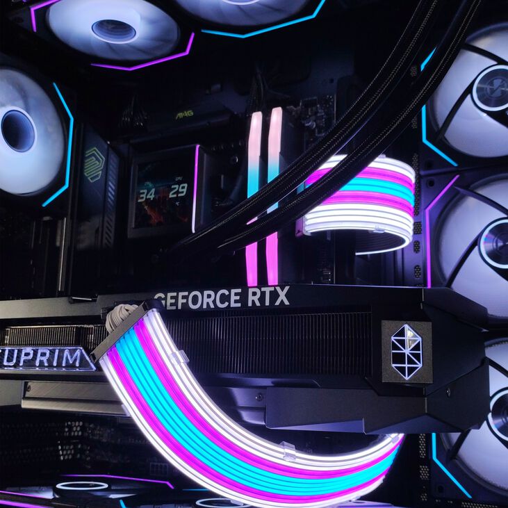Ordenador King Mod Gamer-PC Ryzen 7 9800X3D 64GB DDR5 2TB RTX 5090 WiFi W11 V2 image number 4