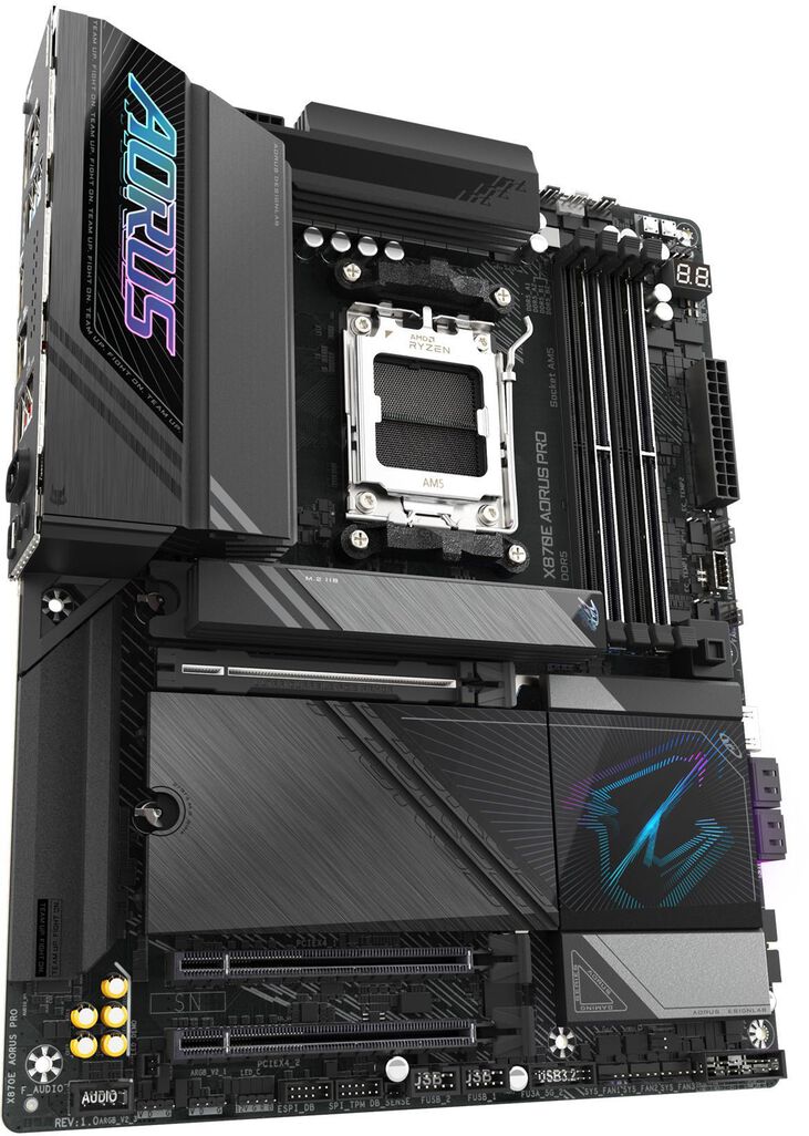 Placa Base Gigabyte X870E Aorus Pro image number 2