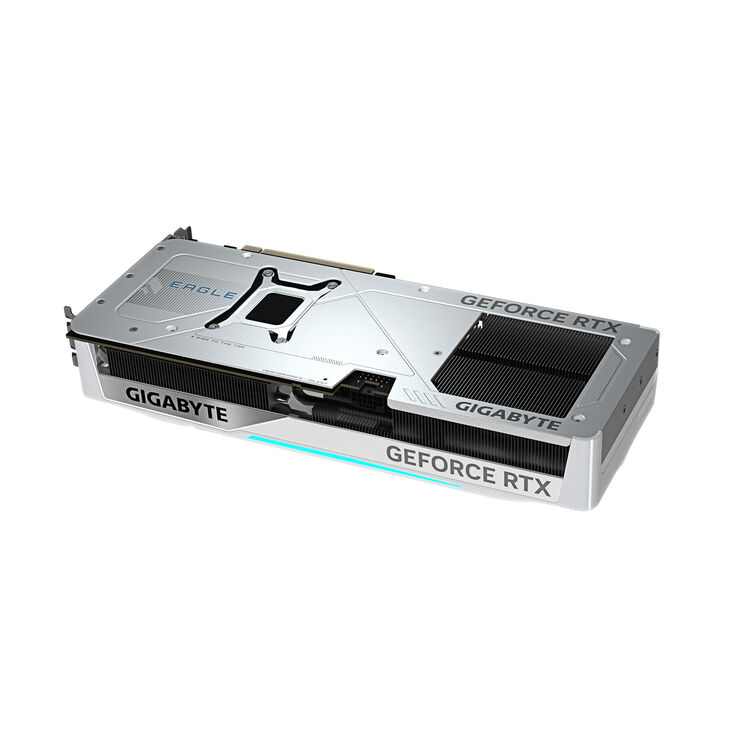 Tarjeta Gráfica Gigabyte GeForce® RTX 5070 Ti Eagle OC Ice SFF 16GB GDDR7 DLSS4 image number 6