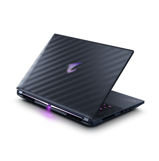 Port&aacute;til Gigabyte AORUS Master 16 BYHC5PTE64SP 16" Ultra 9 275HX 32GB DDR5 1TB RTX 5080 OLED 240Hz W11 Pro image number 5