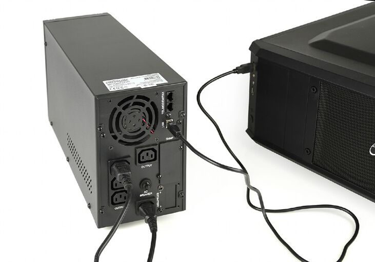 UPS Gembird EG-UPS-PS2000-01 2000VA IEC/USB Negro image number 2