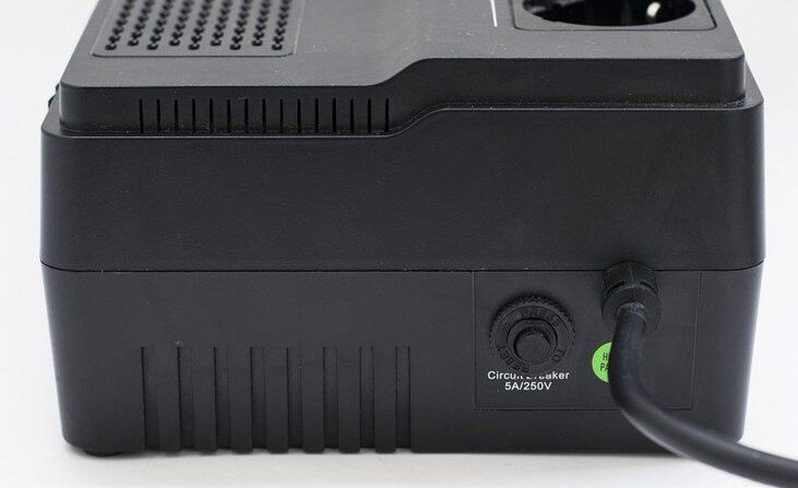 UPS APC Easy BV 1000VA/600W AVR Schuko image number 3