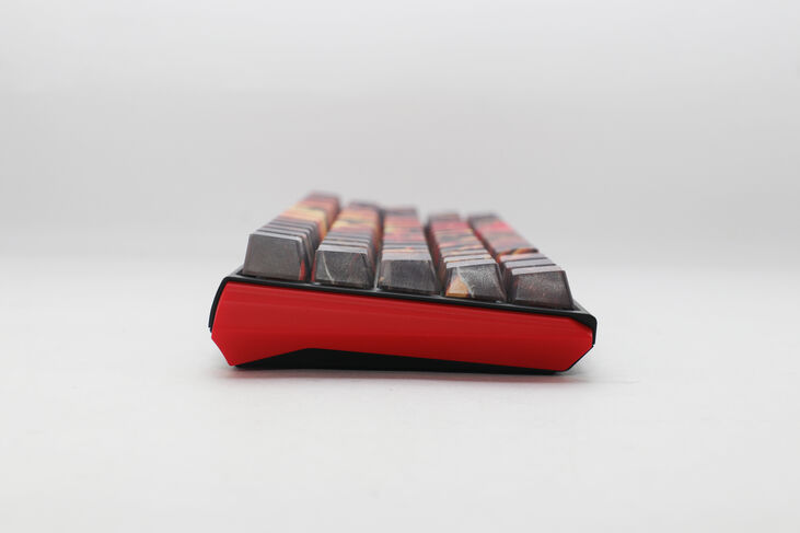 Teclado Mecânico Ducky ONE 3 SF RGB x Doom Limited Edition MX-Red (ES) image number 2