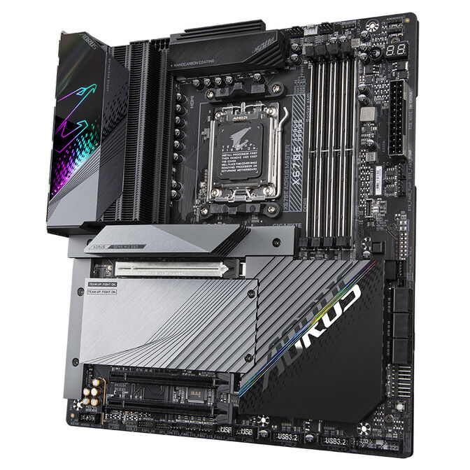 Placa Base Gigabyte X670E Aorus Master image number 3