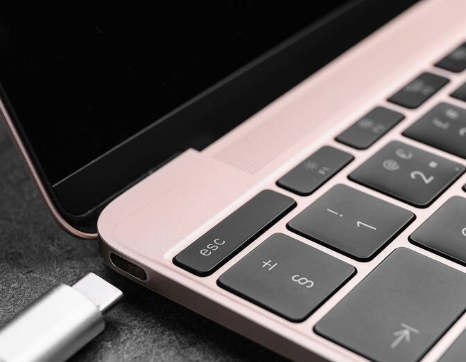 HUB USB D-Link USB-C Macho > 2 x USB 3.0 (SS) + 1 x HDMI (4K Ready) + 1 x USB-C (PD60W) + Leitor de Cart&otilde;es image number 7