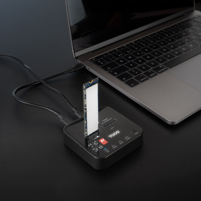 Dock Tooq para 2xSSD M.2 NVMe PICe USB-C3.2 Gen2 Clone Negro image number 4