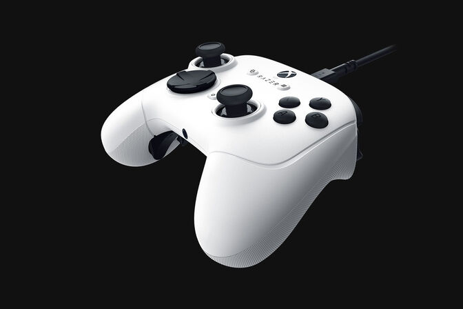 Mando Razer Wolverine V3 Tournament Edition Xbox Series X|S/PC Blanco image number 6
