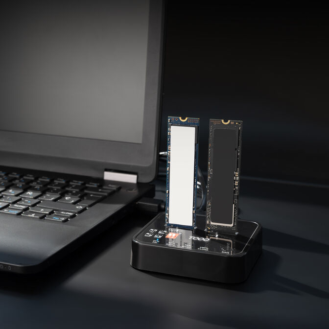 Dock Tooq para 2xSSD M.2 NVMe PICe USB-C3.2 Gen2 Clone Negro image number 1