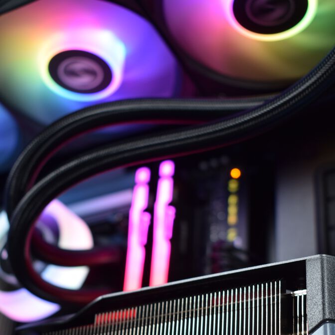 Ordenador King Mod Gamer-PC Intel Ultra 7 270K Plus 32GB DDR5 2TB RTX 5070 Ti WiFi W11 image number 3