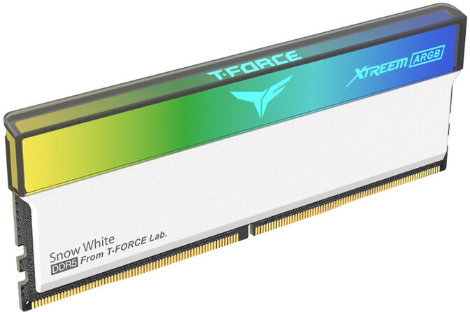 Team Group Kit 32GB (2 x 16GB) DDR5 6000MHz Xtreem ARGB Blanco CL30 image number 3