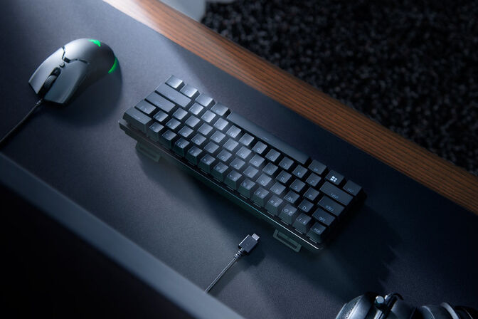 Teclado Razer Huntsman Mini RGB Purple Switch (ES) image number 3