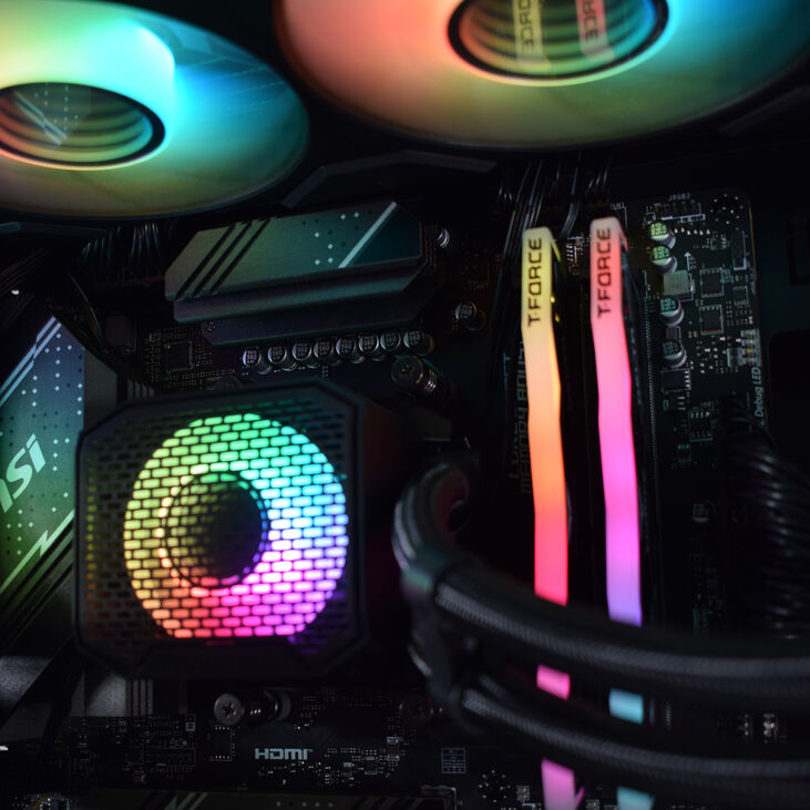 Ordenador King Mod Limited-PC Ryzen 7 9800X3D 32GB DDR5 2TB RTX 5080 WiFi W11 image number 2