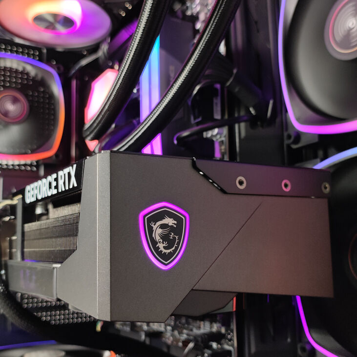 Ordenador King Mod Gamer-PC Ryzen 7 9800X3D 64GB DDR5 2TB RTX 5090 WiFi W11 V3 image number 6