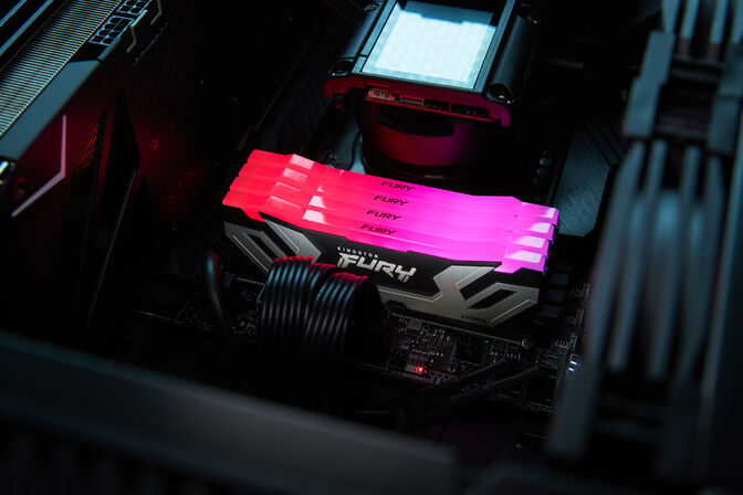 Kingston Kit 48GB (2 x 24GB) DDR5 CU-DIMM 8400MHz FURY Renegade RGB Silver CL40 image number 6