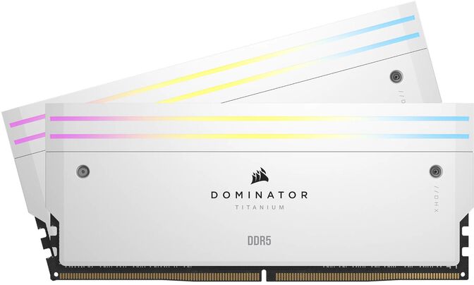 Corsair Kit 32GB (2 x 16GB) DDR5 6400MHz Dominator Titanium RGB White CL32 image number 0