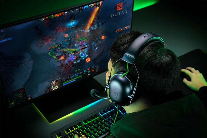 Auriculares Razer BlackShark V2 X para Xbox image number 5