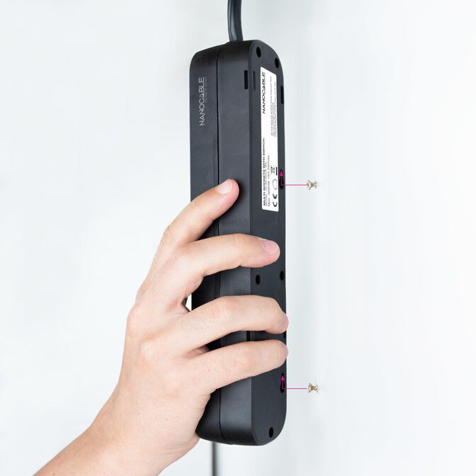 Regleta Nanocable 3 Tomas c/ switch 1.4 M Negro image number 4