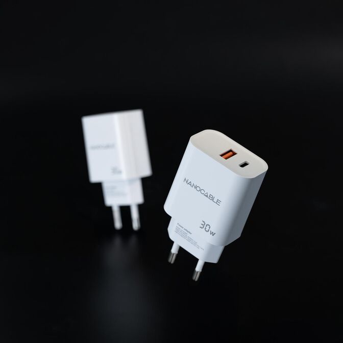 Cargador Nanocable USB-C/PD + USB-A/QC 30W Blanco image number 1