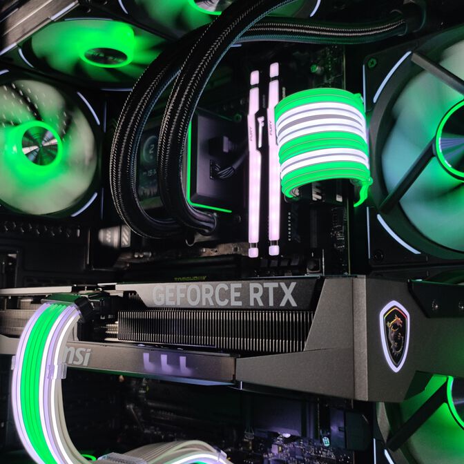 Ordenador King Mod Limited-PC Ryzen 7 9800X3D 32GB DDR5 2TB RTX 5080 WiFi W11 V2 image number 7