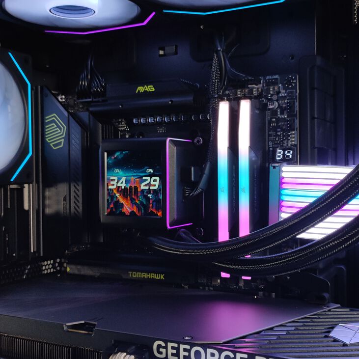 Ordenador King Mod Gamer-PC Ryzen 7 9800X3D 64GB DDR5 2TB RTX 5090 WiFi W11 V2 image number 6
