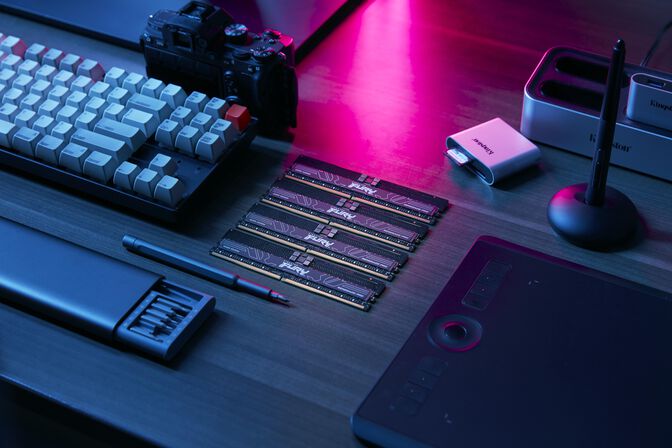 Kingston Kit 128GB (4 x 32GB) DDR5 6400MHz FURY Renegade Pro ECC RDIMM CL32 image number 9