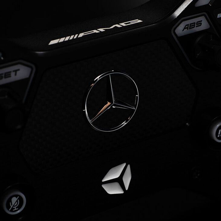 Volante Cube Controls x Mercedes-AMG GT Edition Sim Wheel image number 5