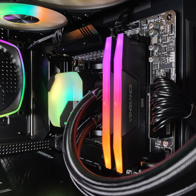 Ordenador King Mod Gamer-PC Ryzen 7 9800X3D 64GB DDR5 2TB RTX 5090 WiFi W11 V3 image number 7