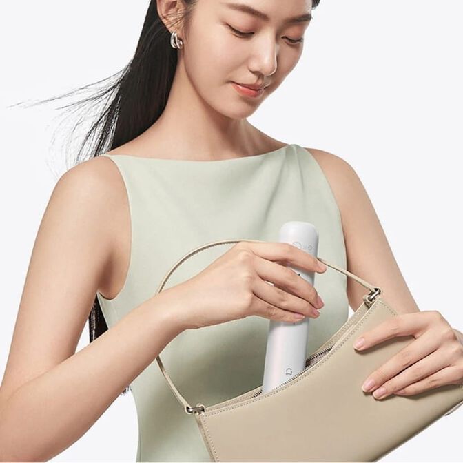 Xiaomi Cordless Hair Straightener Brush image number 4