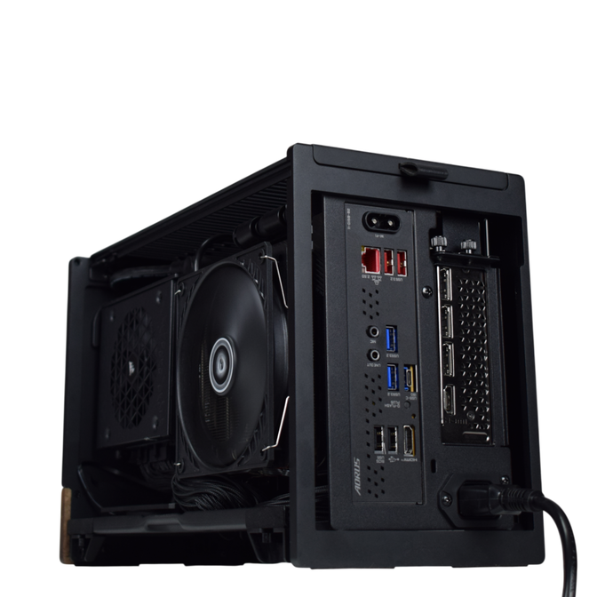 Ordenador King Mod Gamer-PC Mini Edition Ryzen 7 9800X3D 32GB DDR5 2TB RTX 5080 WiFi W11 V5 image number 4