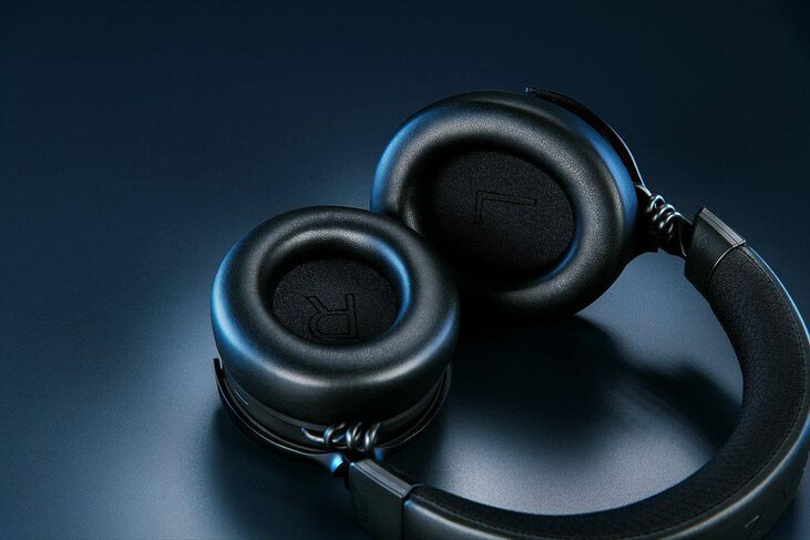 Headset Razer Kraken V4 Pro RGB Wireless/Bluetooth image number 2