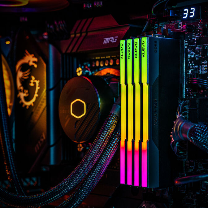 KLEVV Kit 32GB (2 x 16GB) DDR5 CRAS V 6400MHz CL30 RGB Obsidian Black (Intel XMP/AMD Expo) image number 13