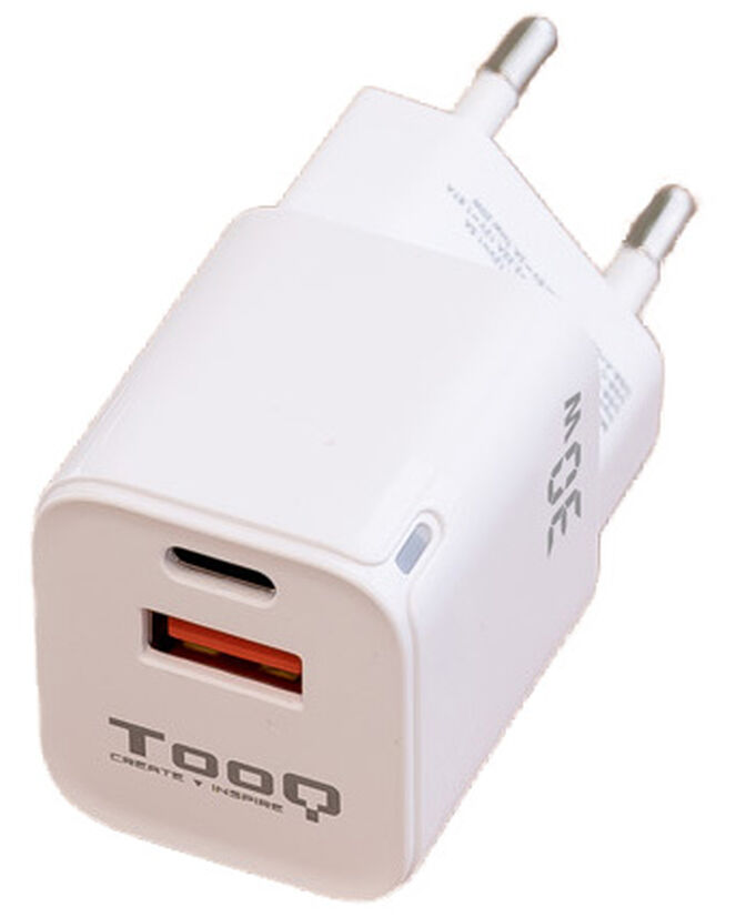 Cargador GaN Tooq USB-C/PD 30W + USB-A/QC 30W image number 1
