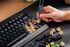 Teclado Razer BlackWidow V4 75% (ISO) RGB Tactile Switch (US) image number null