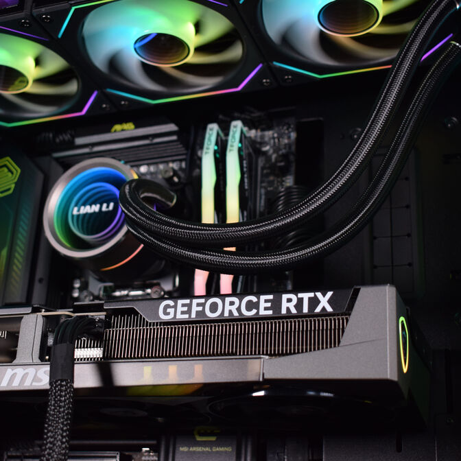 Ordenador King Mod Gamer-PC Ryzen 7 9800X3D 32GB DDR5 1TB RTX 5070 Ti WiFi W11 image number 5