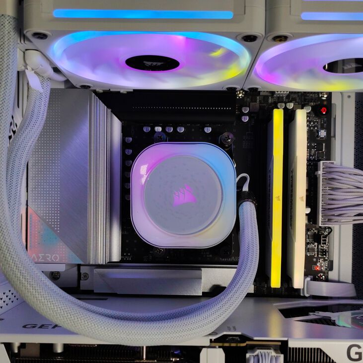 Ordenador King Mod Limited-PC Ryzen 7 9800X3D 32GB DDR5 2TB RTX 5080 WiFi W11 V3 image number 7