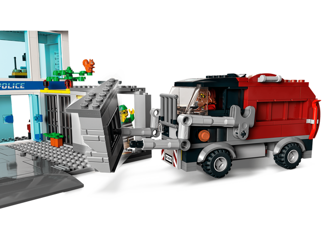 LEGO City: Comisar&iacute;a de Polic&iacute;a, 668 Piezas (60316) image number 5