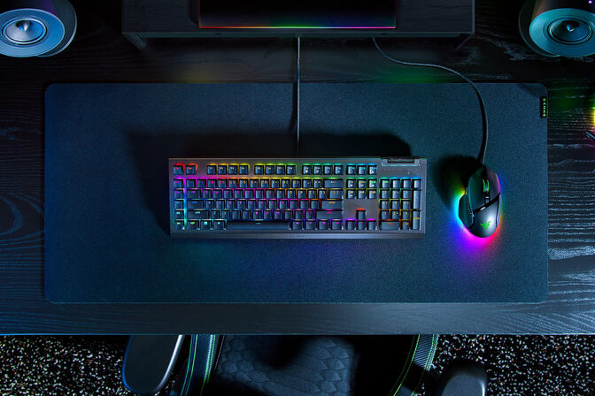 Teclado Razer BlackWidow V4 X RGB Yellow Switch (ES) image number 1