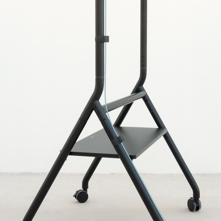 Soporte Móvil Tooq iDREAMS 37" a 86" Máx. 80Kg Negro image number 5