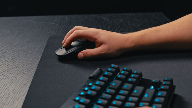 Rat&oacute;n Logitech G PRO X Superlight 2 44000DPI Lightspeed Wireless Rosa image number 6