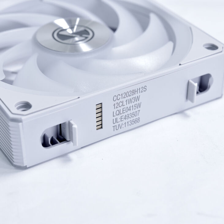 Ventilador Lian Li UNI FAN CL120 Wireless RGB PWM Blanco 120mm image number 10