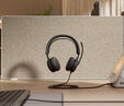 Auriculares Logitech Zone Wired 2 UC USB-C ANC Grafite image number null