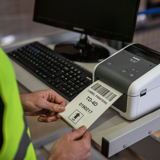 Impresora de Etiquetas Brother TD-4520DN image number 1