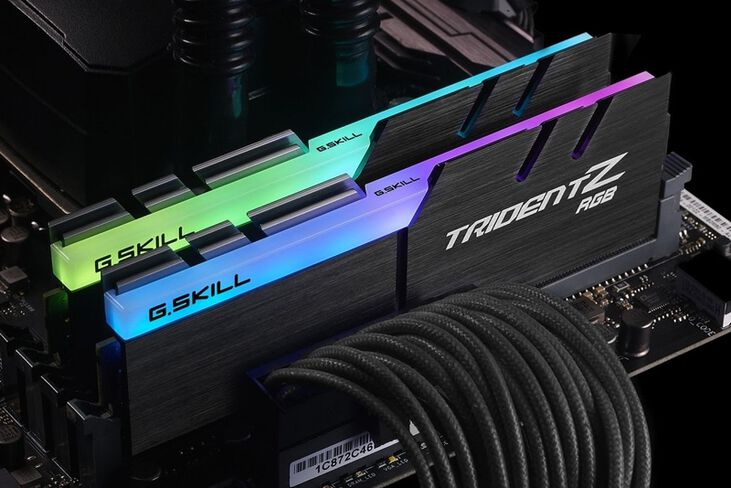 G.Skill Kit 32GB (2 x 16GB) DDR4 3600MHz Trident Z RGB CL17 image number 3