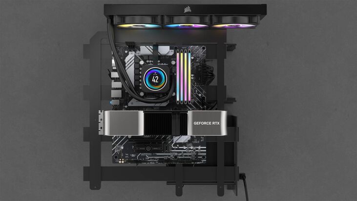 Corsair Kit 32GB (2 x 16GB) DDR5 6400MHz Dominator Titanium RGB White CL32 image number 7